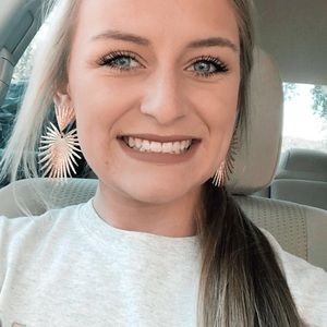 Meet your Posher, Karli